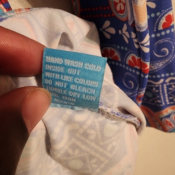 J. McLaughlin Paisley Catalina Cloth Top Blue V Neck Surplice Size S - Picture 6 of 10